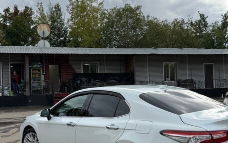 Toyota Camry, 2018 год, 2 550 000 рублей, 6 фотография
