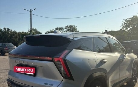 Geely Atlas, 2024 год, 2 380 000 рублей, 15 фотография