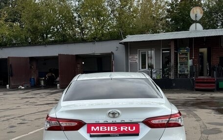 Toyota Camry, 2018 год, 2 550 000 рублей, 5 фотография