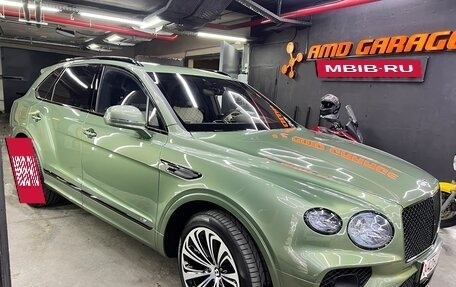 Bentley Bentayga I, 2021 год, 20 000 000 рублей, 3 фотография