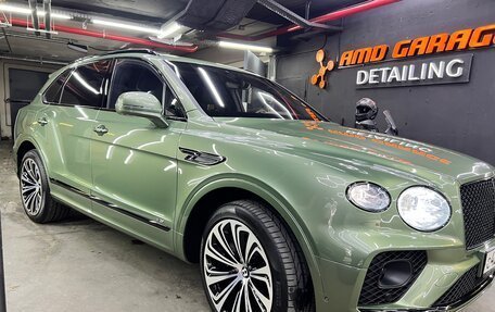 Bentley Bentayga I, 2021 год, 20 000 000 рублей, 12 фотография