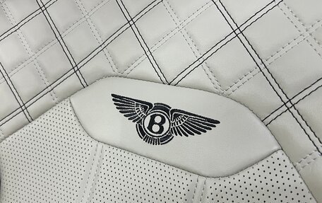 Bentley Bentayga I, 2021 год, 20 000 000 рублей, 29 фотография