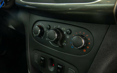 Renault Logan II, 2021 год, 928 000 рублей, 1 фотография