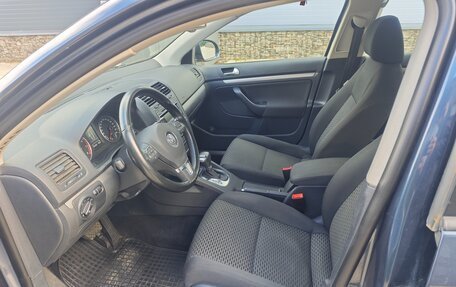 Volkswagen Jetta VI, 2010 год, 550 000 рублей, 10 фотография