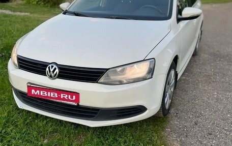 Volkswagen Jetta VI, 2012 год, 779 000 рублей, 5 фотография