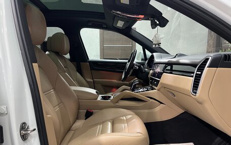 Porsche Cayenne III, 2020 год, 5 998 000 рублей, 11 фотография
