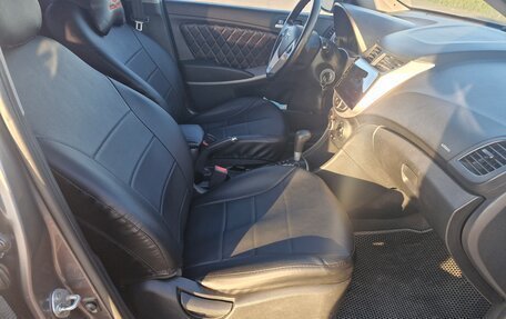 Hyundai Solaris II рестайлинг, 2011 год, 690 000 рублей, 11 фотография