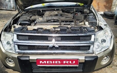 Mitsubishi Pajero IV, 2007 год, 500 000 рублей, 2 фотография