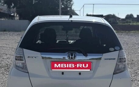 Honda Fit III, 2010 год, 750 000 рублей, 3 фотография