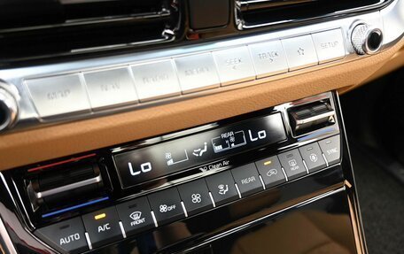 KIA Mohave I, 2019 год, 4 650 000 рублей, 28 фотография
