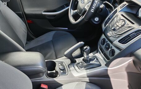 Ford Focus III, 2015 год, 850 000 рублей, 11 фотография