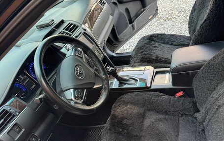 Toyota Camry, 2018 год, 2 950 000 рублей, 8 фотография