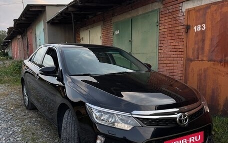 Toyota Camry, 2018 год, 2 950 000 рублей, 4 фотография