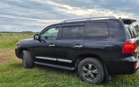 Toyota Land Cruiser 200, 2014 год, 3 700 000 рублей, 4 фотография