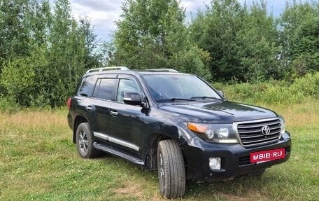 Toyota Land Cruiser 200, 2014 год, 3 700 000 рублей, 8 фотография