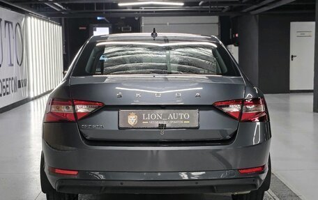 Skoda Superb III рестайлинг, 2021 год, 2 150 000 рублей, 9 фотография