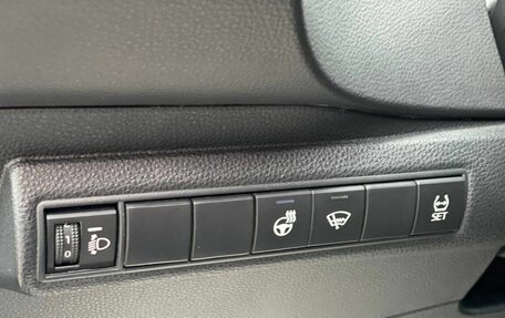 Toyota Corolla, 2019 год, 1 650 000 рублей, 9 фотография