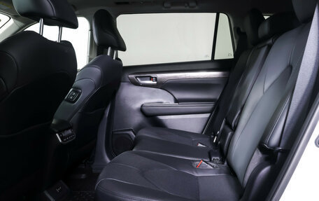 Toyota Highlander, 2025 год, 4 990 000 рублей, 11 фотография