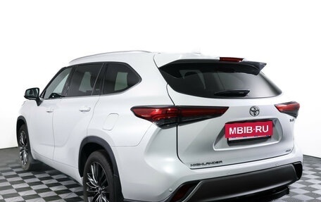 Toyota Highlander, 2025 год, 4 990 000 рублей, 7 фотография