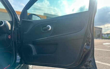 Nissan Note II рестайлинг, 2011 год, 750 000 рублей, 23 фотография