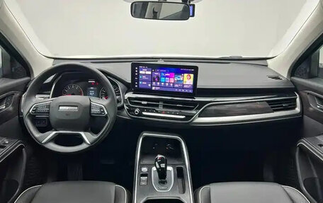 Haval H6, 2023 год, 1 142 000 рублей, 14 фотография