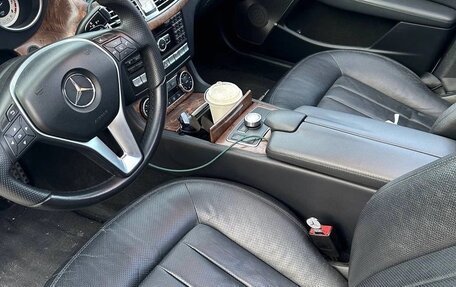 Mercedes-Benz CLS, 2012 год, 2 500 000 рублей, 11 фотография