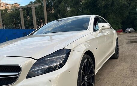 Mercedes-Benz CLS, 2012 год, 2 500 000 рублей, 14 фотография