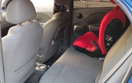 Chevrolet Aveo III, 2004 год, 370 000 рублей, 8 фотография