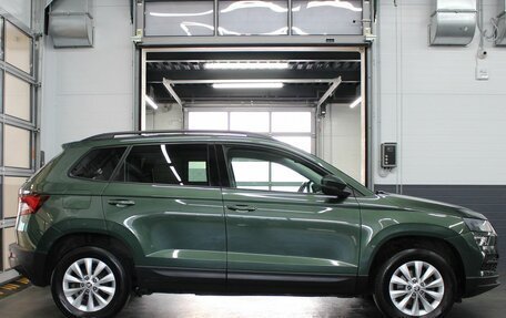 Skoda Karoq I, 2021 год, 2 200 000 рублей, 4 фотография