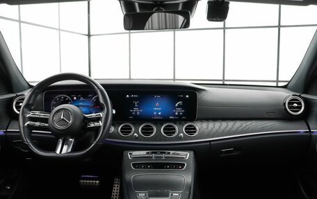 Mercedes-Benz E-Класс, 2020 год, 4 790 000 рублей, 12 фотография
