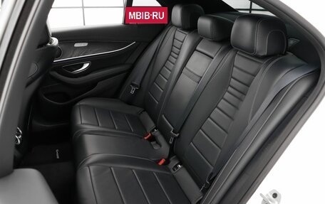 Mercedes-Benz E-Класс, 2020 год, 4 790 000 рублей, 11 фотография