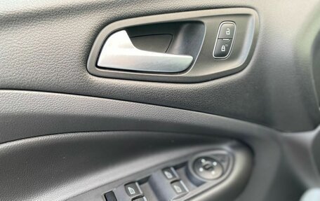 Ford Kuga III, 2018 год, 1 330 000 рублей, 15 фотография