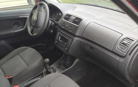 Skoda Fabia II, 2012 год, 330 000 рублей, 5 фотография