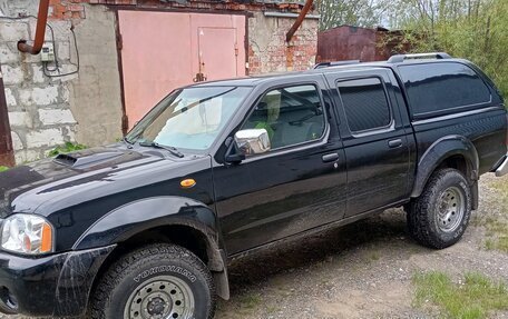 Nissan NP300, 2013 год, 1 800 000 рублей, 1 фотография
