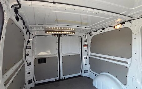Mercedes-Benz Vito, 2022 год, 3 950 000 рублей, 11 фотография