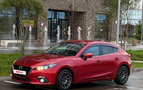 Mazda Axela, 2014 год, 1 075 000 рублей, 2 фотография