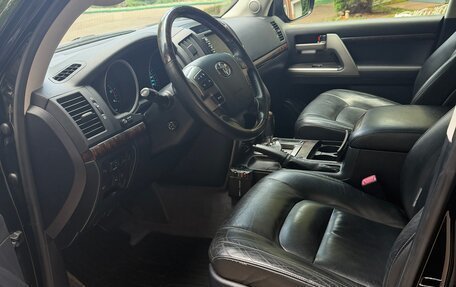Toyota Land Cruiser 200, 2011 год, 4 000 000 рублей, 13 фотография