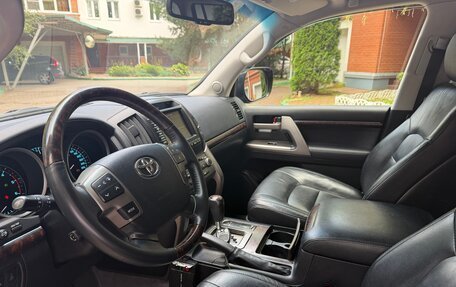 Toyota Land Cruiser 200, 2011 год, 4 000 000 рублей, 14 фотография
