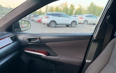 Toyota Camry, 2012 год, 1 300 000 рублей, 8 фотография