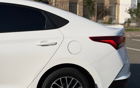 Hyundai Solaris II рестайлинг, 2021 год, 1 520 000 рублей, 14 фотография