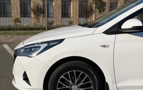 Hyundai Solaris II рестайлинг, 2021 год, 1 520 000 рублей, 13 фотография