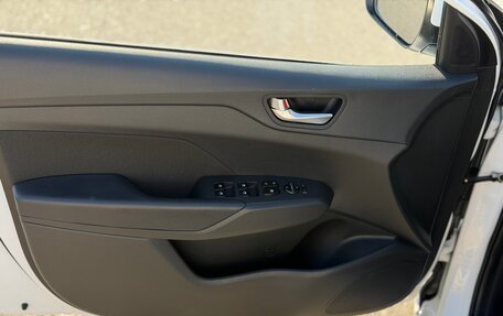 Hyundai Solaris II рестайлинг, 2021 год, 1 520 000 рублей, 15 фотография