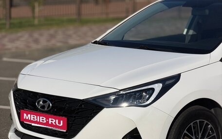 Hyundai Solaris II рестайлинг, 2021 год, 1 520 000 рублей, 5 фотография