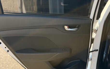 Hyundai Solaris II рестайлинг, 2021 год, 1 520 000 рублей, 18 фотография