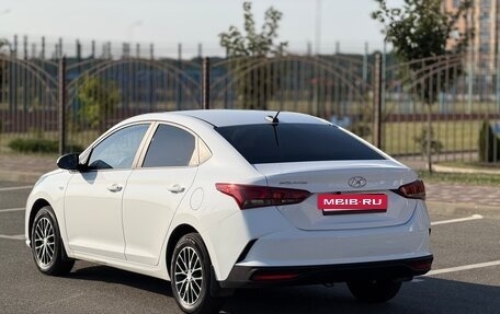Hyundai Solaris II рестайлинг, 2021 год, 1 520 000 рублей, 7 фотография