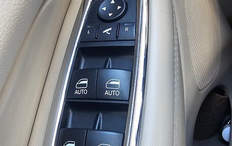 Jeep Grand Cherokee, 2012 год, 2 450 000 рублей, 15 фотография