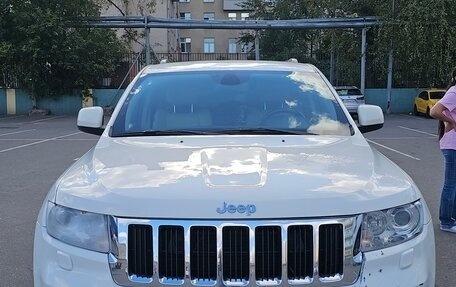 Jeep Grand Cherokee, 2012 год, 2 450 000 рублей, 31 фотография