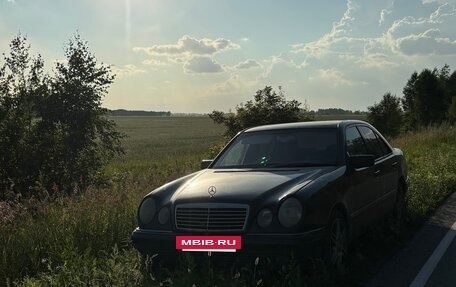 Mercedes-Benz E-Класс, 1996 год, 510 000 рублей, 14 фотография