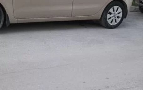 KIA Rio III рестайлинг, 2013 год, 950 000 рублей, 4 фотография
