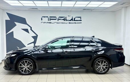 Toyota Camry, 2021 год, 3 300 000 рублей, 6 фотография